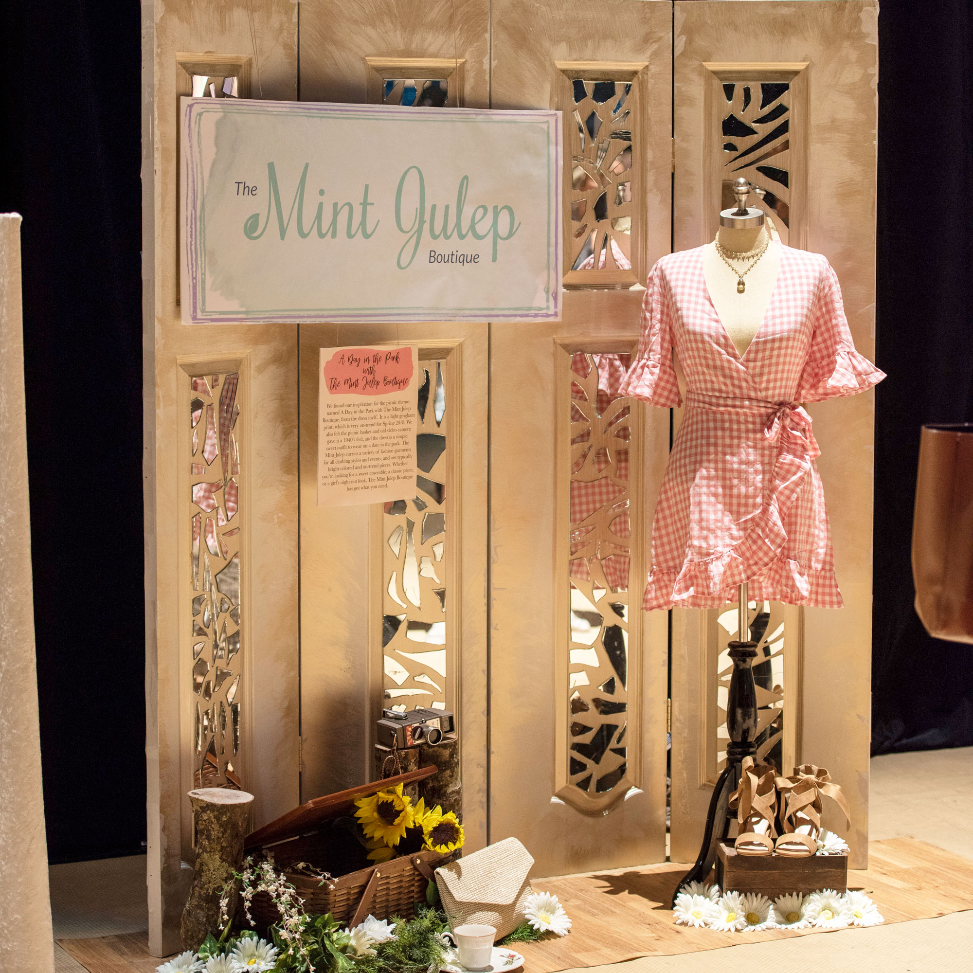 Apparel Merchandising Display from Mint Julep at The Fashion Event: Mod.