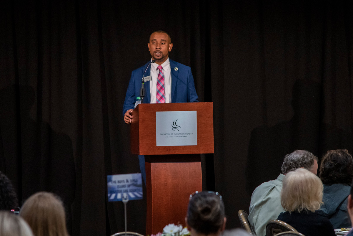 Photo of Richard Curry, Jr. speaking at the Nonprofit Summit.