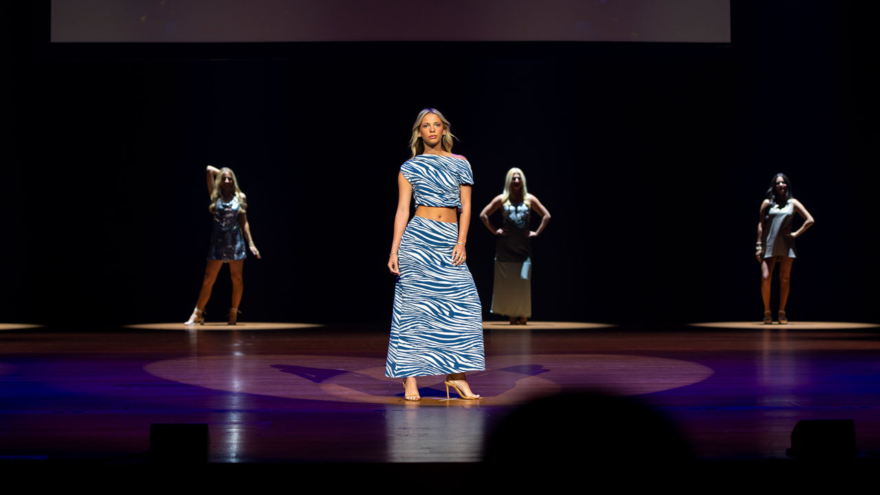 model posing on the runway
