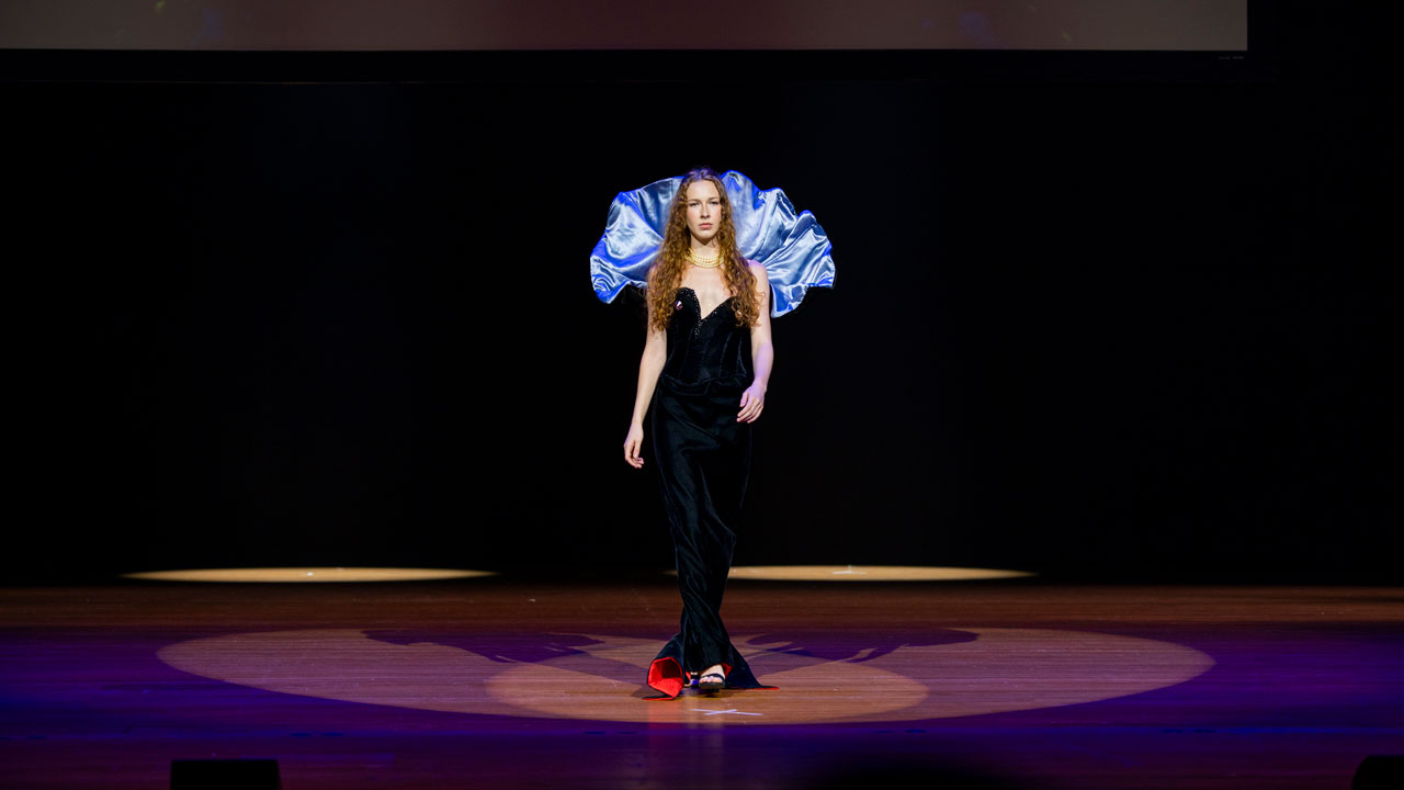 model posing on the runway