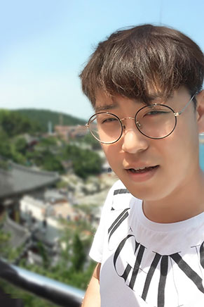 Sookwang Lee headshot